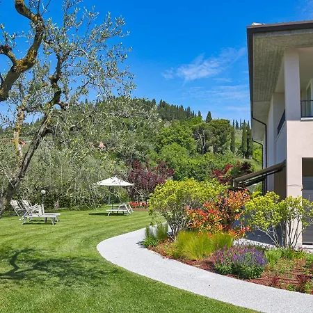 Agriturismo La Rocca * باردولينو