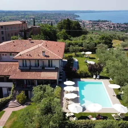Farm stay Agriturismo La Rocca