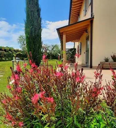 Agriturismo La Rocca Farm stay