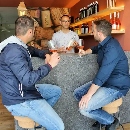 Alloggio per agriturismo La Rocca *